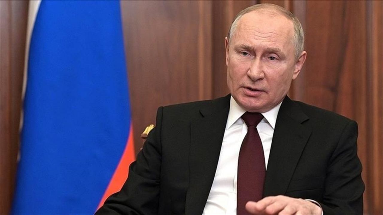 Putin: Rusya da sorunlar yaşıyor ancak yeni fırsatlar açılıyor