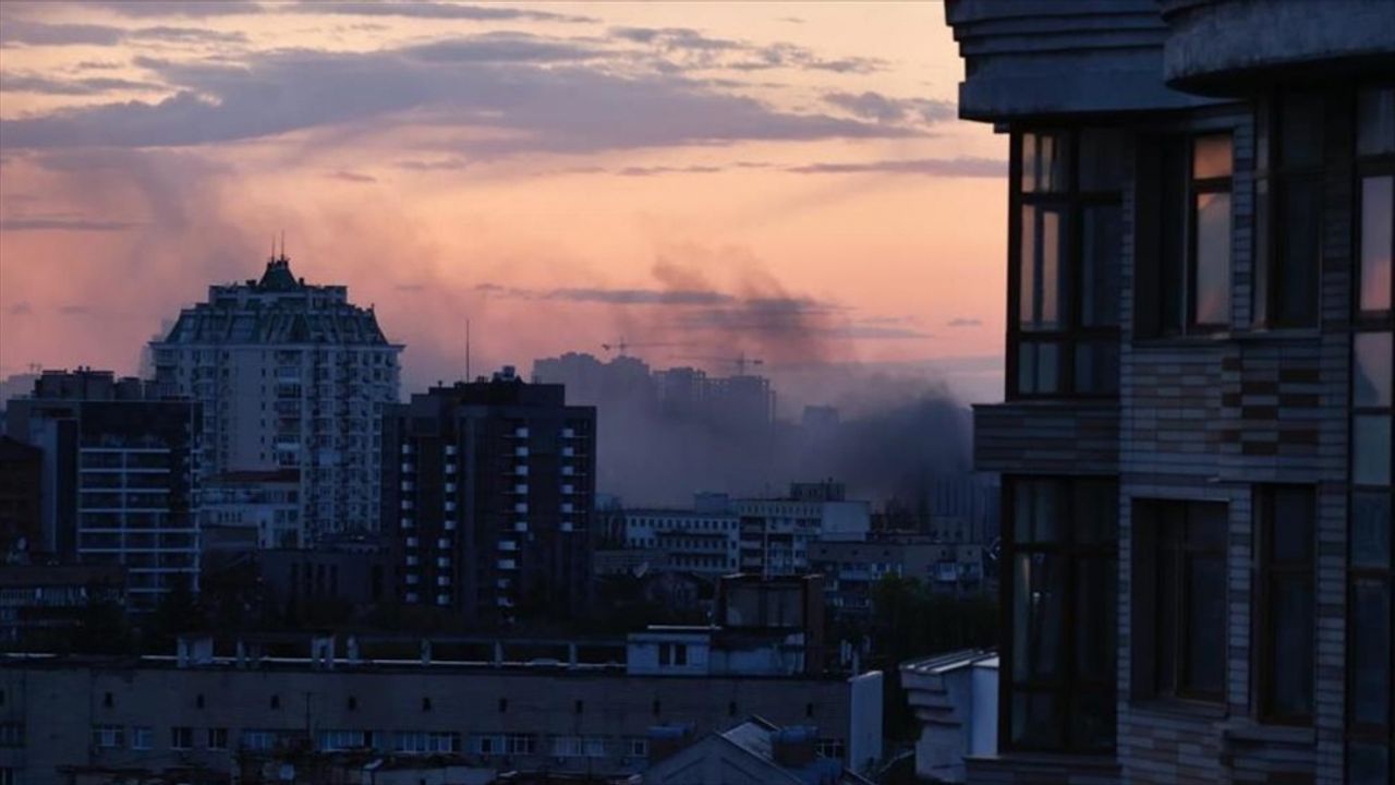 Ukrayna'nın başkenti Kiev'e saldırı düzenlendi