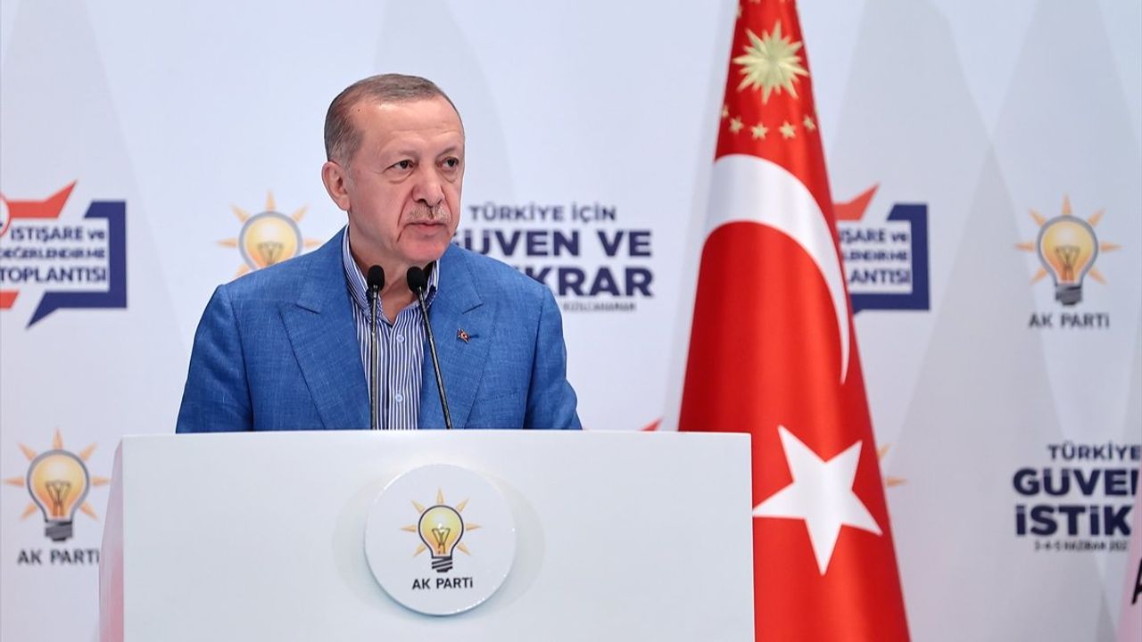 Erdoğan 3600 ek gösterge için yarını işaret etti