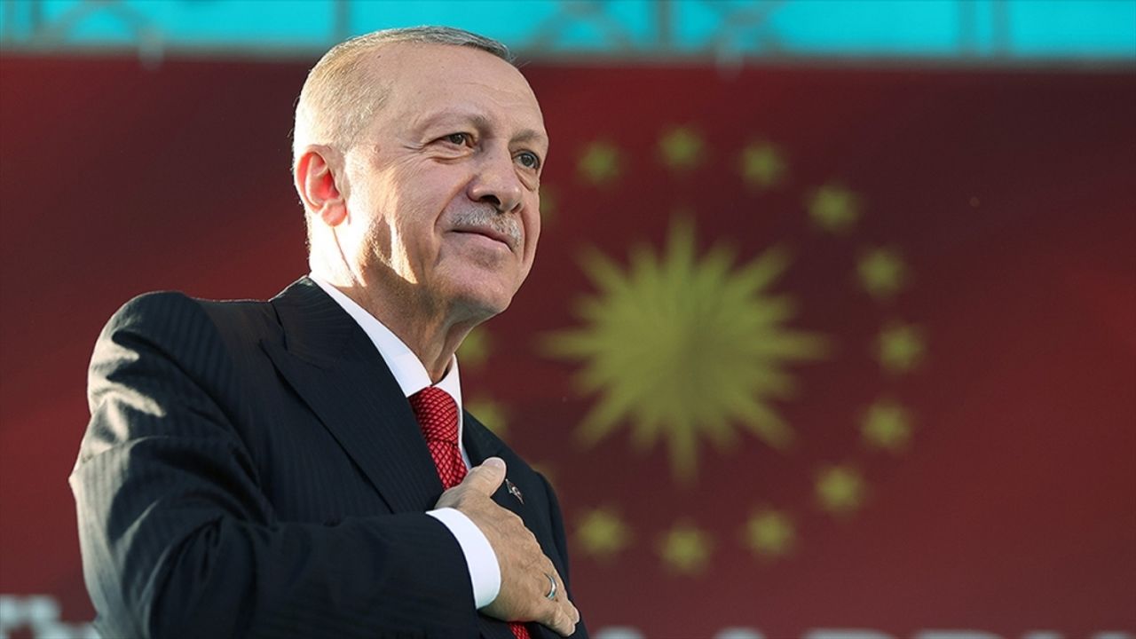Erdoğan: 2023'ün yeniden bir zafer yılı olacağına inanıyorum