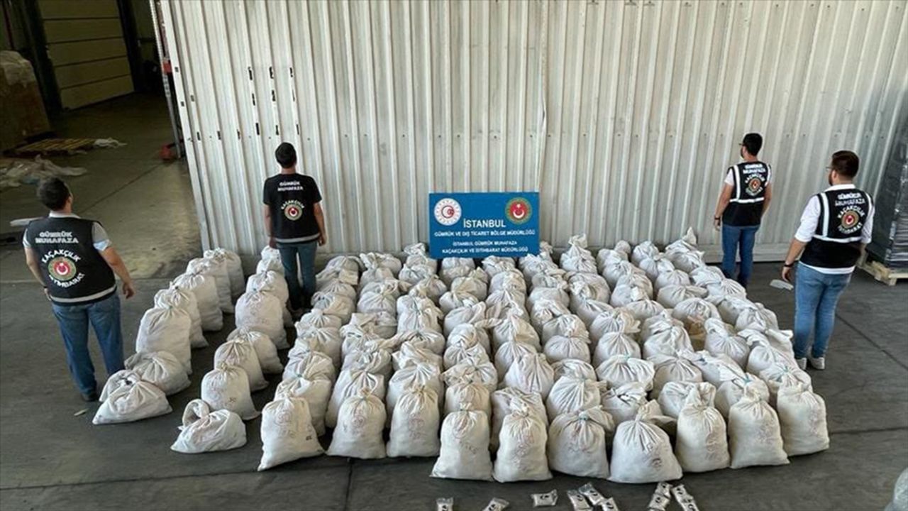 İstanbul Ambarlı Limanı'nda 2 ton 91 kilogram uyuşturucu ele geçirildi