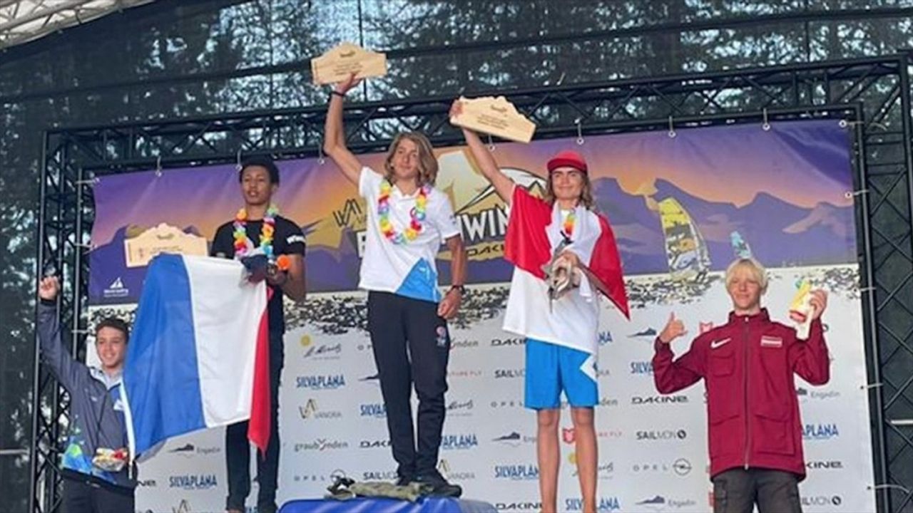 Milli yelkenci Artun Şenol, dünya şampiyonu oldu