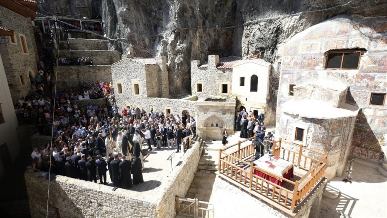 Sümela Manastırı'nda 9. ayin gerçekleştirildi