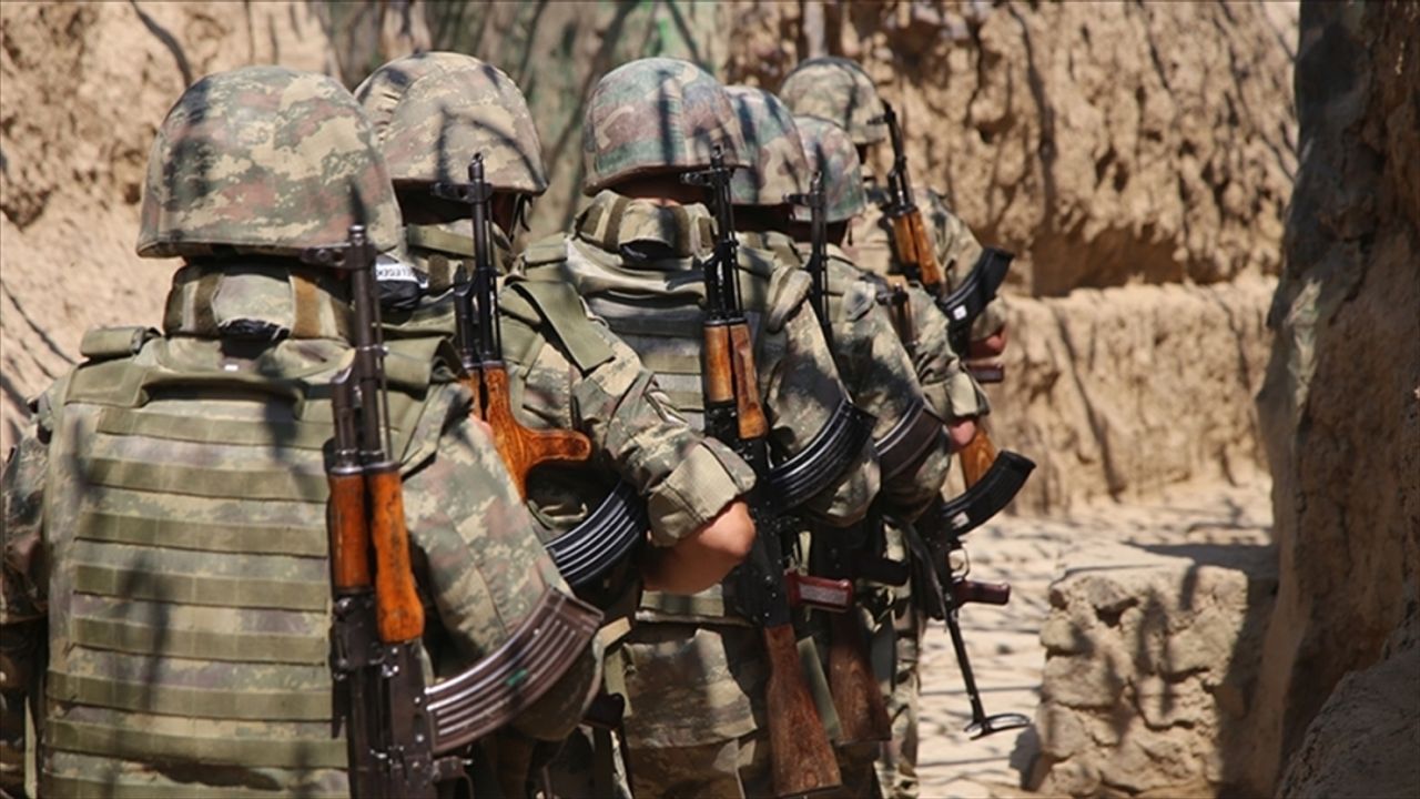 Çatışmalarda 79 Azerbaycan askeri şehit oldu, 282 kişi yaralandı