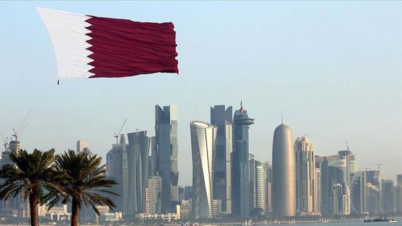 Katar, tüm ziyaretçilere 1 Kasım'da kapılarını kapatıyor