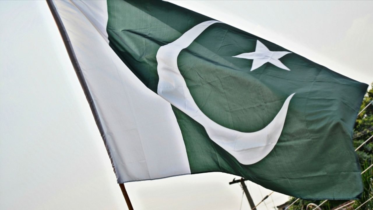 Pakistan, Elizabeth'in ölümünü ulusal yas ilan etti