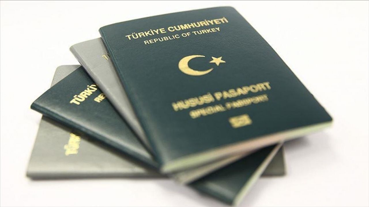 Yeşil pasaportların süresi uzatılıyor
