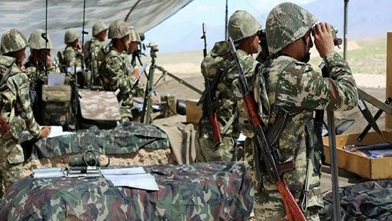 Karabağ'da çatışma çıktı, 2 Azeri asker yaşamını yitirdi