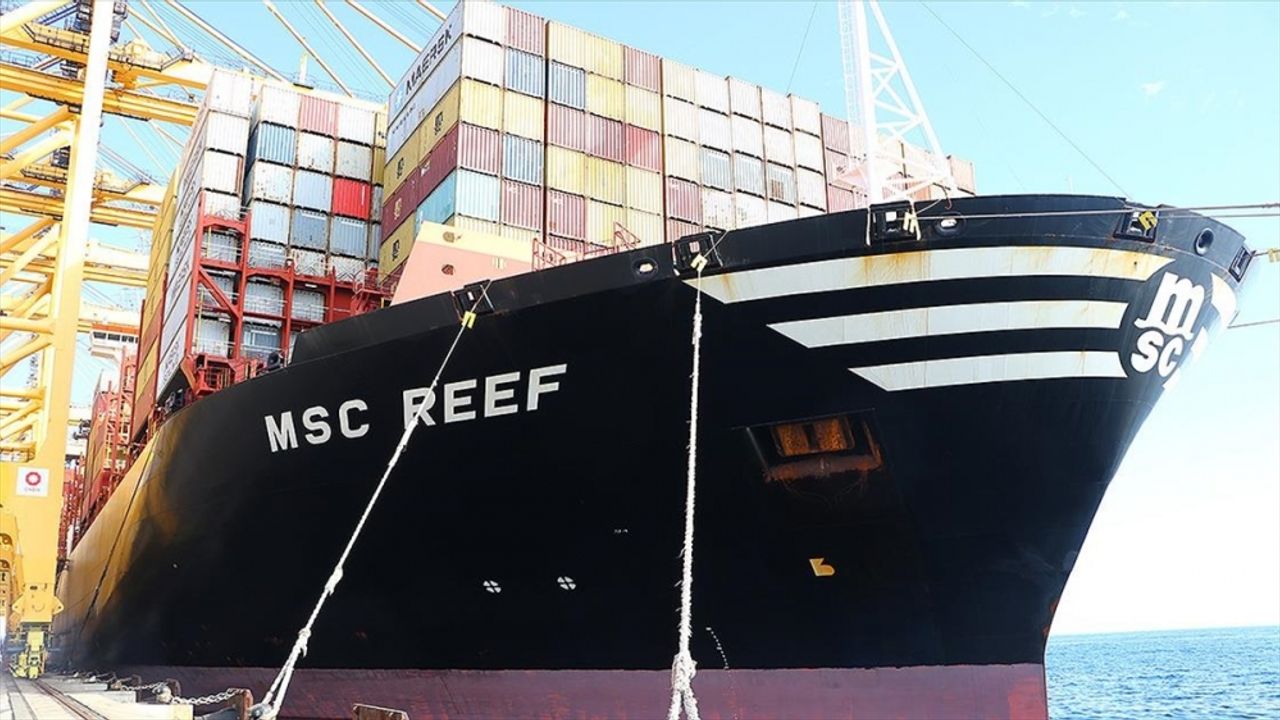 Dev konteyner gemisi "MSC Reef" Tekirdağ'da