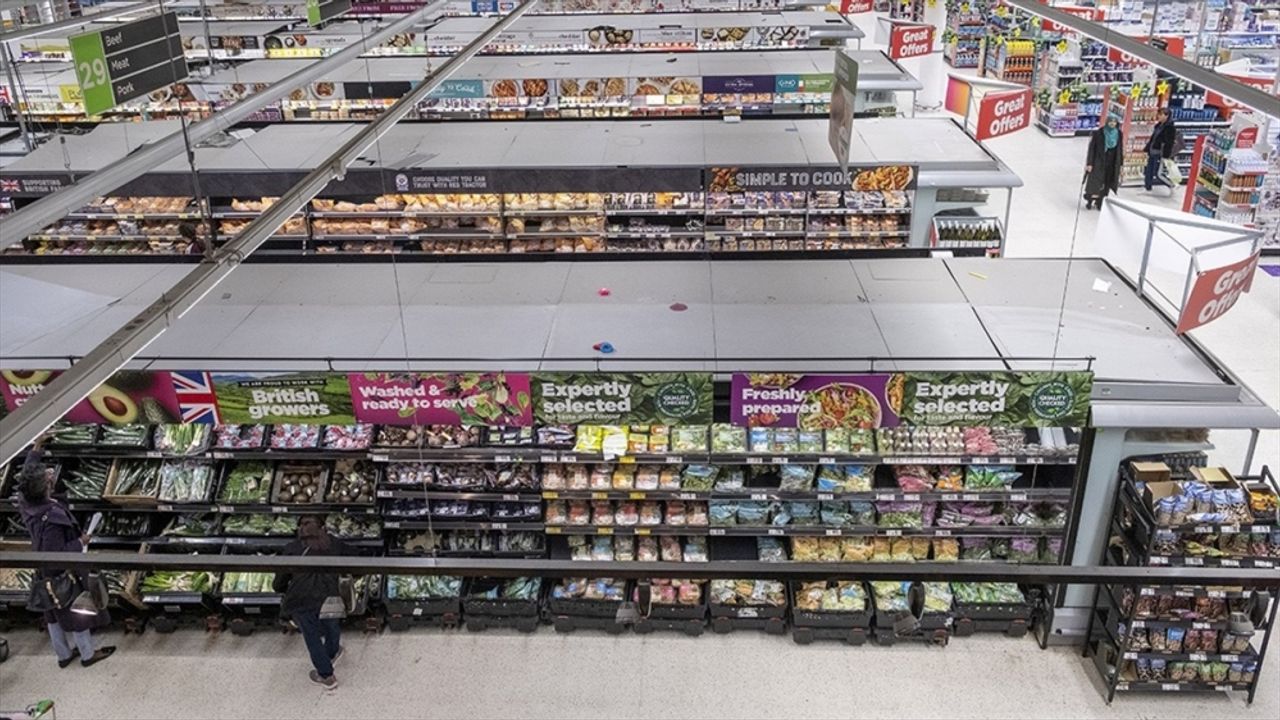 İngiltere’de temel gıda fiyatlarındaki artış sürüyor