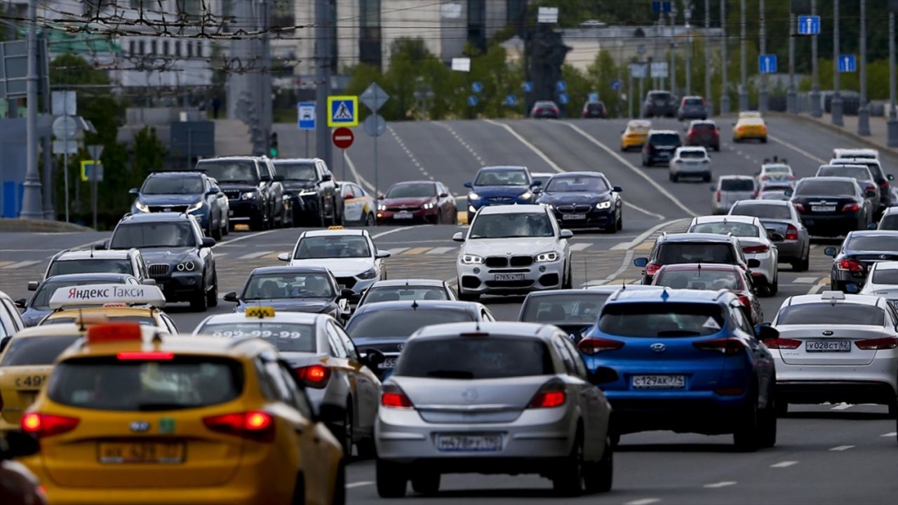 Rusya'da otomobil satışları ekimde yüzde 62,8 düştü