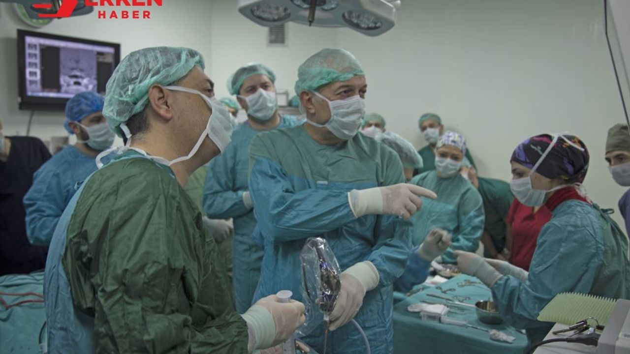Uşak'ta ilk kez kapalı yöntemle beyin ameliyatı yapıldı