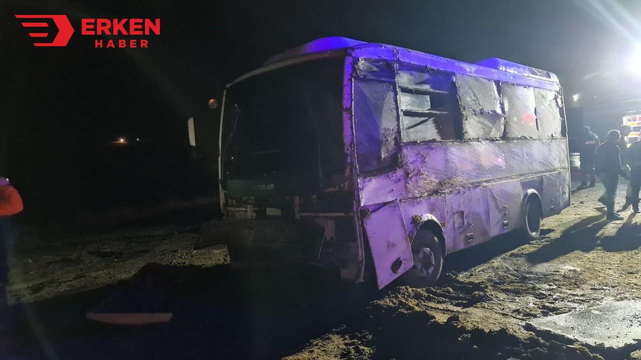 Diyarbakır'da polis aracı devrildi: 11 yaralı