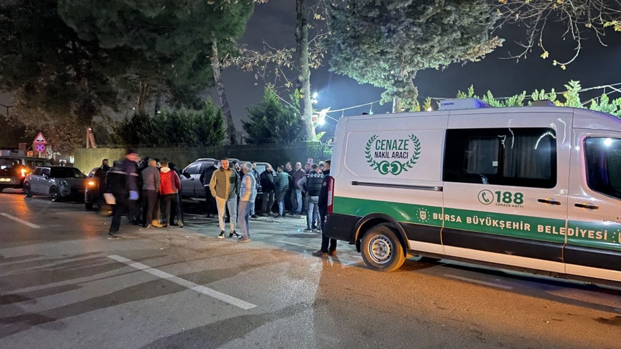 Bursa'da silahlı saldırı sonucu 2 kişi öldü, 1 kişi yaralandı