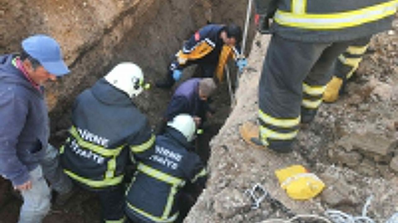 Edirne'de toprak altında kalan işçi kurtarıldı