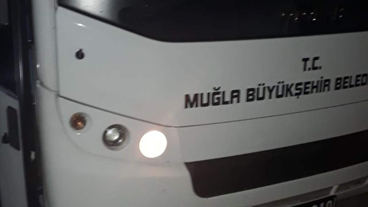 Okul Müdürü Sema Güler, indiği otobüsün çarpması sonucu öldü