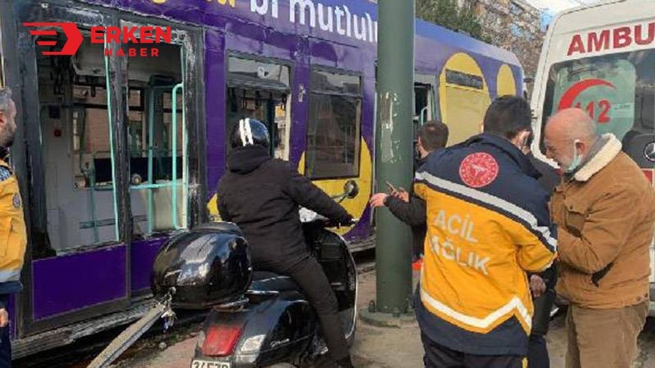 Kabataş tramvayı yoldan çıktı: 4 yaralı