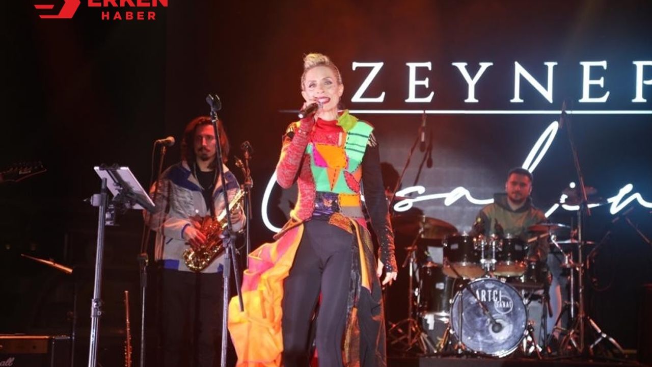 Zeynep Casalini, Bodrum'da konser verdi