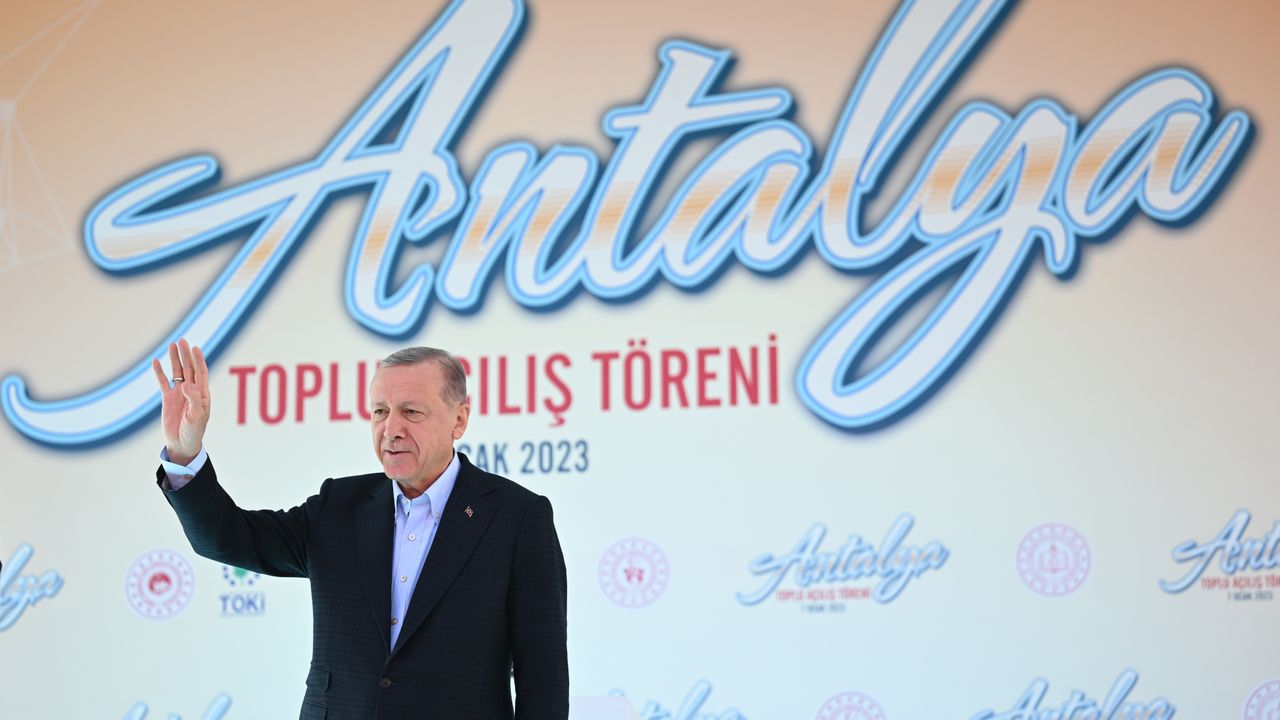 Erdoğan: "Seçimlere 5 ayımız var, durmak yok"