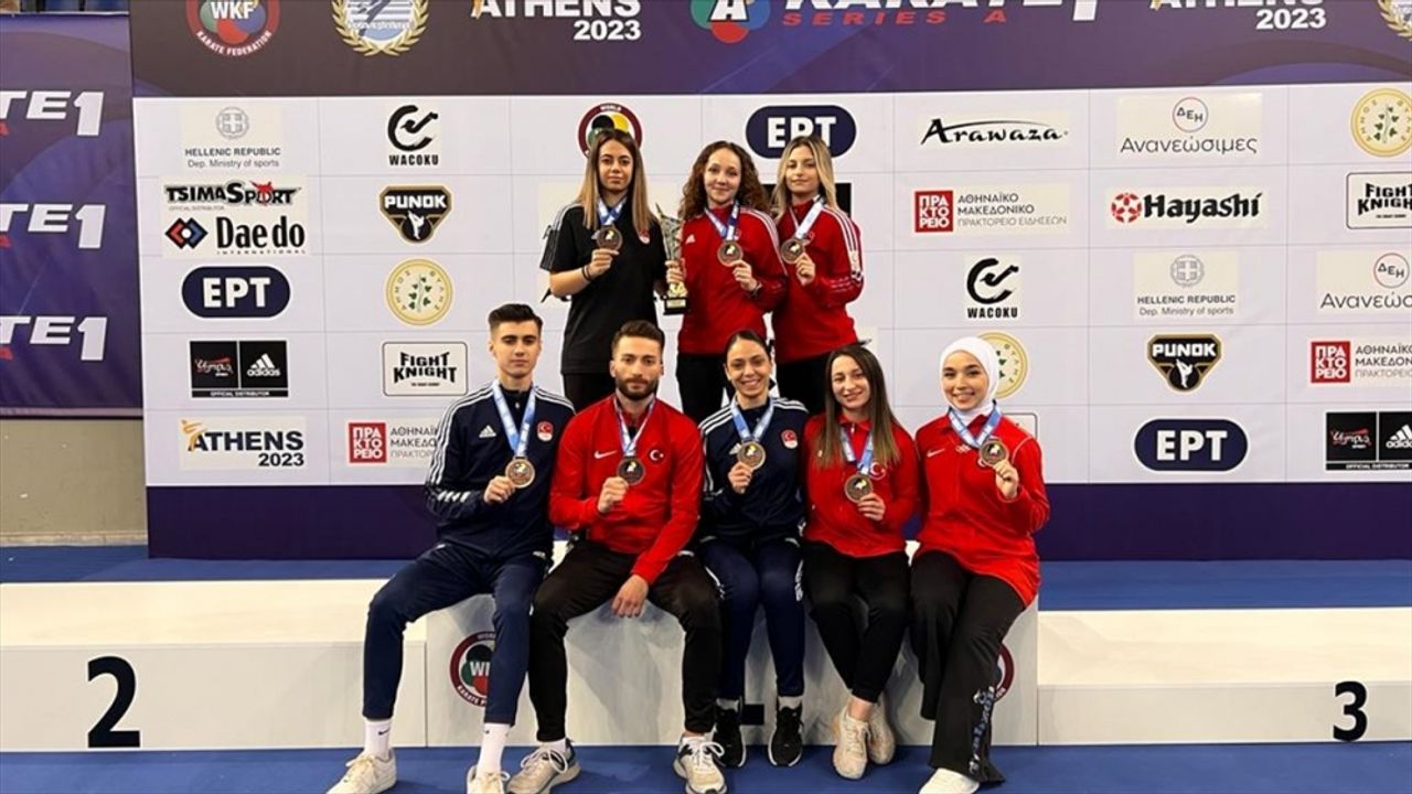Milli karateciler 6 bronz madalya kazandı