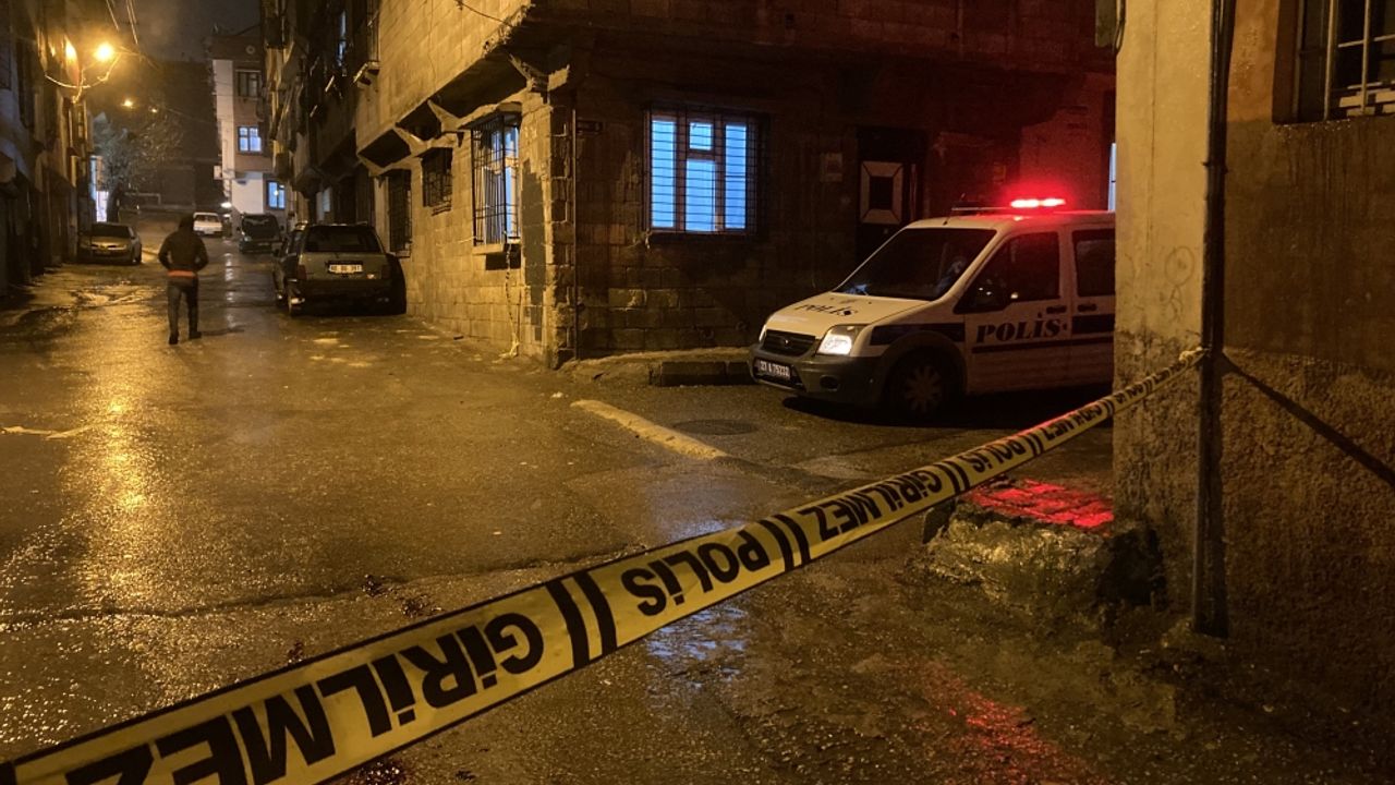 Diyarbakır'da avukatlık ofisine silahlı saldırı