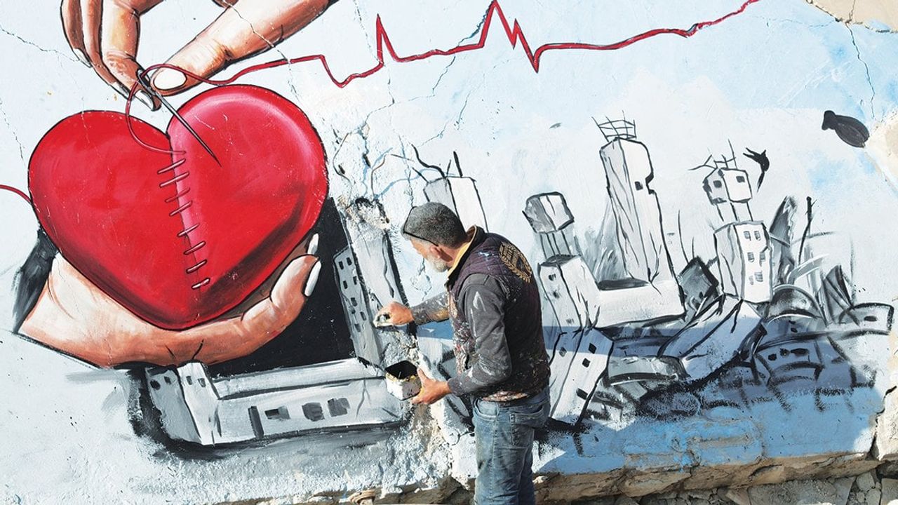 Suriyeli sanatçılar umudu resmetti