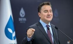 Ali Babacan: “Avrupayı gezen gençler otobüs parasına muhtaç hale geldi”