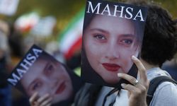 Mahsa Amini protests spread in Iran