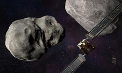 NASA'nın DART uzay aracının çarptığı Dimorphos asteroidinde parlayan bir kuyruk oluştu