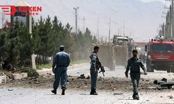 Afganistan’da memurları taşıyan otobüse bombalı saldırıda 7 kişi öldü