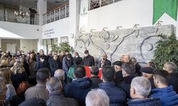 Oyuncu Özge Ulusoy'un babası için cenaze töreni düzenlendi