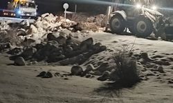 Mersin'de kar nedeniyle araçlar mahsur kaldı
