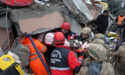 Depremde can kaybı 5 bin 434'e yükseldi