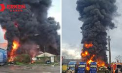 Çay fabrikasında yangın: Gökyüzü siyah dumanla kaplandı