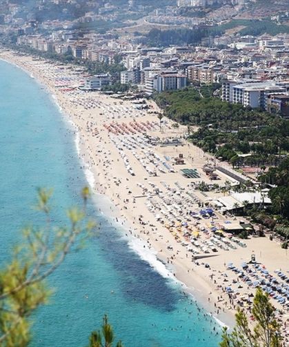 Turizm merkezlerinde bayram tatilinde yoğunluk yaşandı