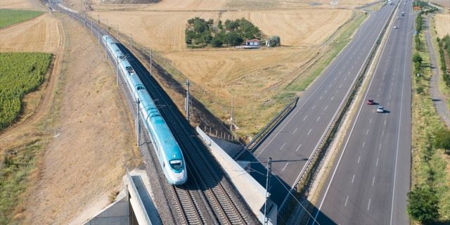 20 yıl sonra 52 il hızlı trenlerle birbirine bağlanacak