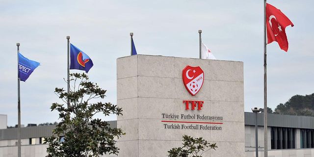 TFF Merkez Hakem Kurulu Başkanı Sabri Çelik ve kurul üyeleri istifa etti