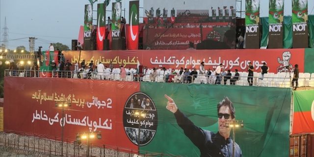 Pakistan'da erken seçim tartışmaları yeniden alevlendi
