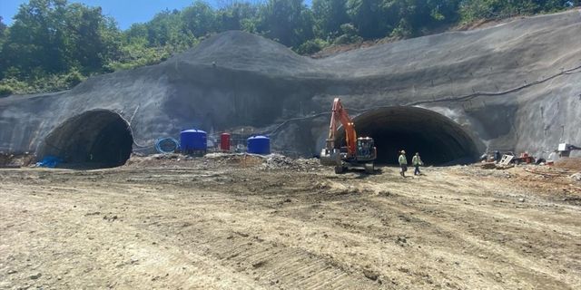 Zonguldak ile Filyos arasında yapılan tüneller zaman ve akaryakıttan tasarruf sağlayacak