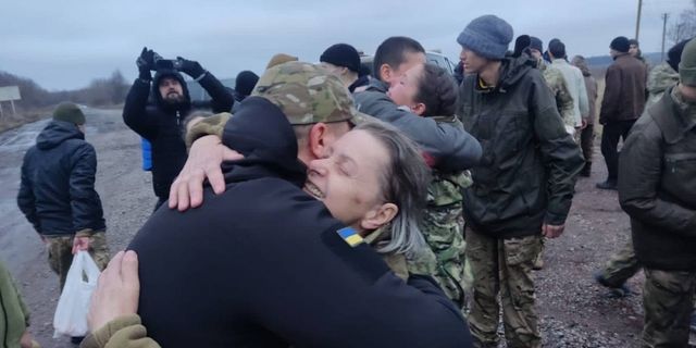 Esir takasıyla 140 Ukraynalı serbest bırakıldı