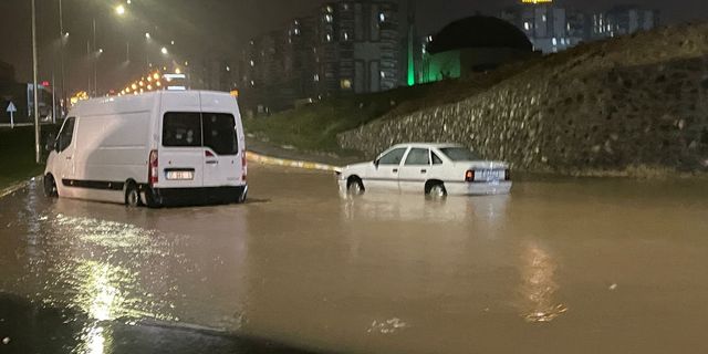 Şanlıurfa'da hastaneleri su bastı
