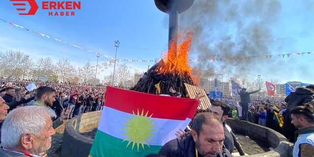 Diyarbakır'da Nevruz kutlamalarında olaylar çıktı