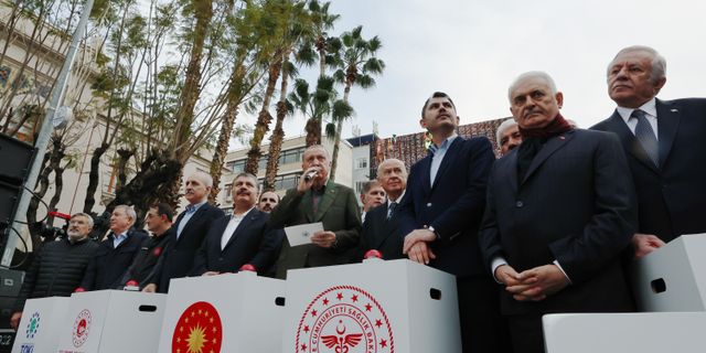 Erdoğan, Hatay'da temel atma törenine katıldı