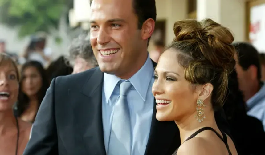 Jennifer Lopez ve Ben Affleck yeniden nişanlandı