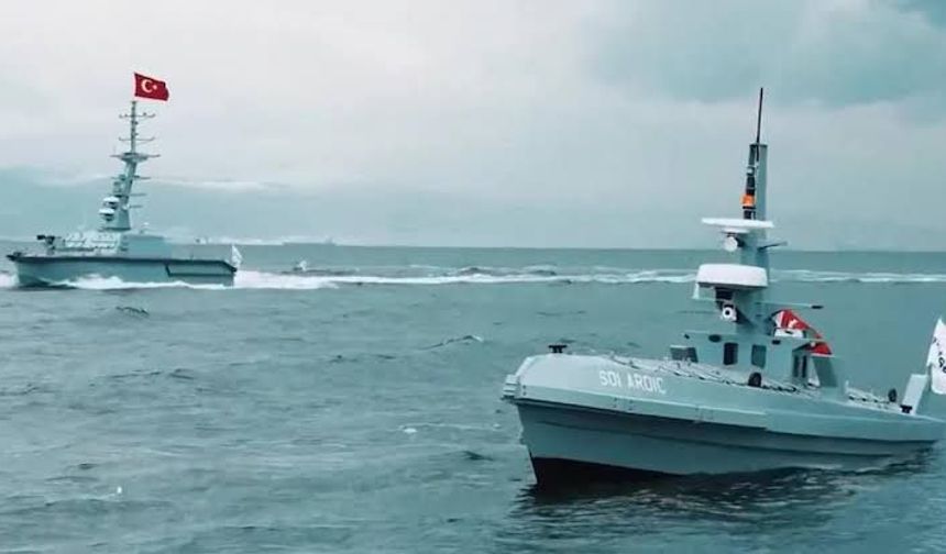 Türk İnsansız Deniz Aracı MİR, suya indi