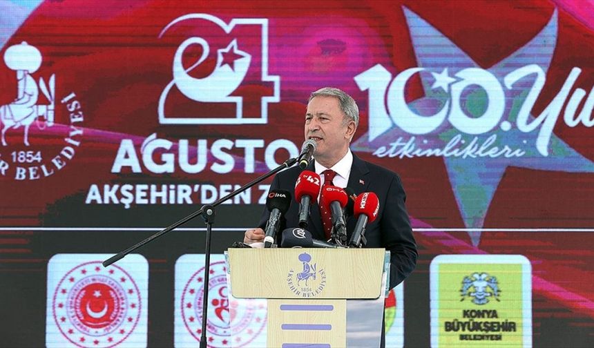 Hulusi Akar: "Ordumuz, en yoğun faaliyetlerini icra etmektedir"