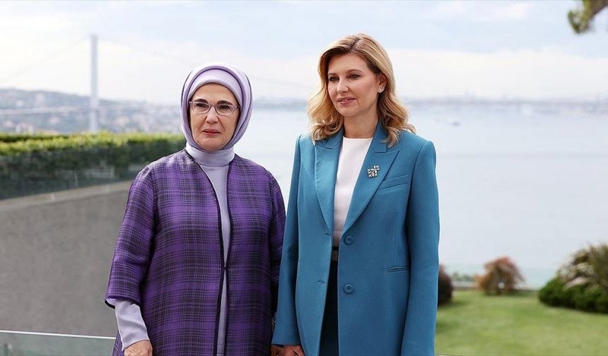 Emine Erdoğan, Ukrayna Devlet Başkanı'nın eşi Zelenska'yı İstanbul'da ağırladı